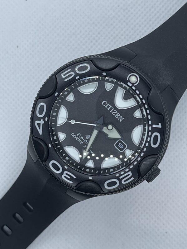 Citizen Eco-Drive Promaster Divers Black Rubber Strap Black Dial Men's Watch  (Model: BN0235-01E) - Image 4