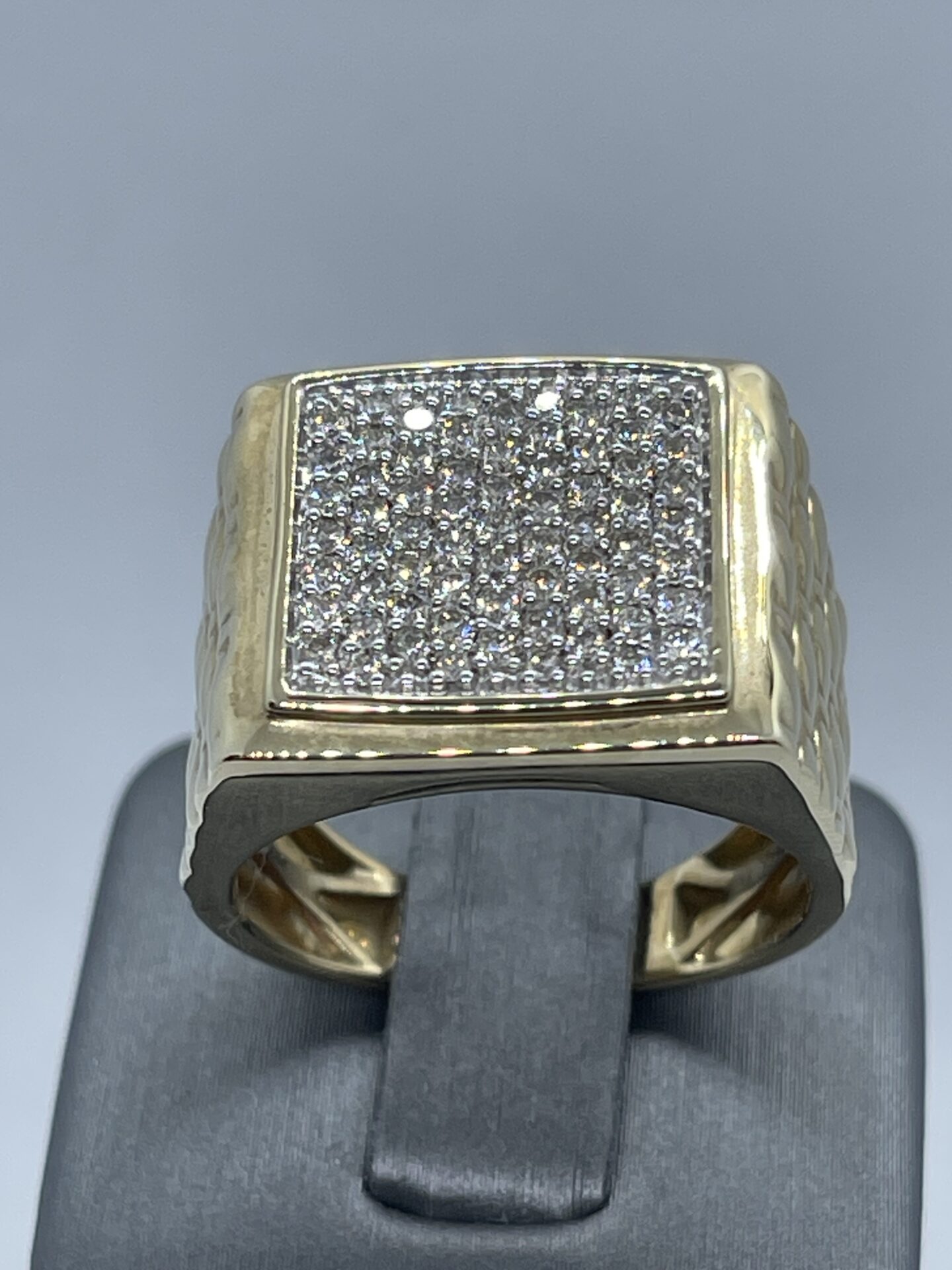 10K Yellow Gold Diamond Men's Ring DIA 1.00Ctw RD