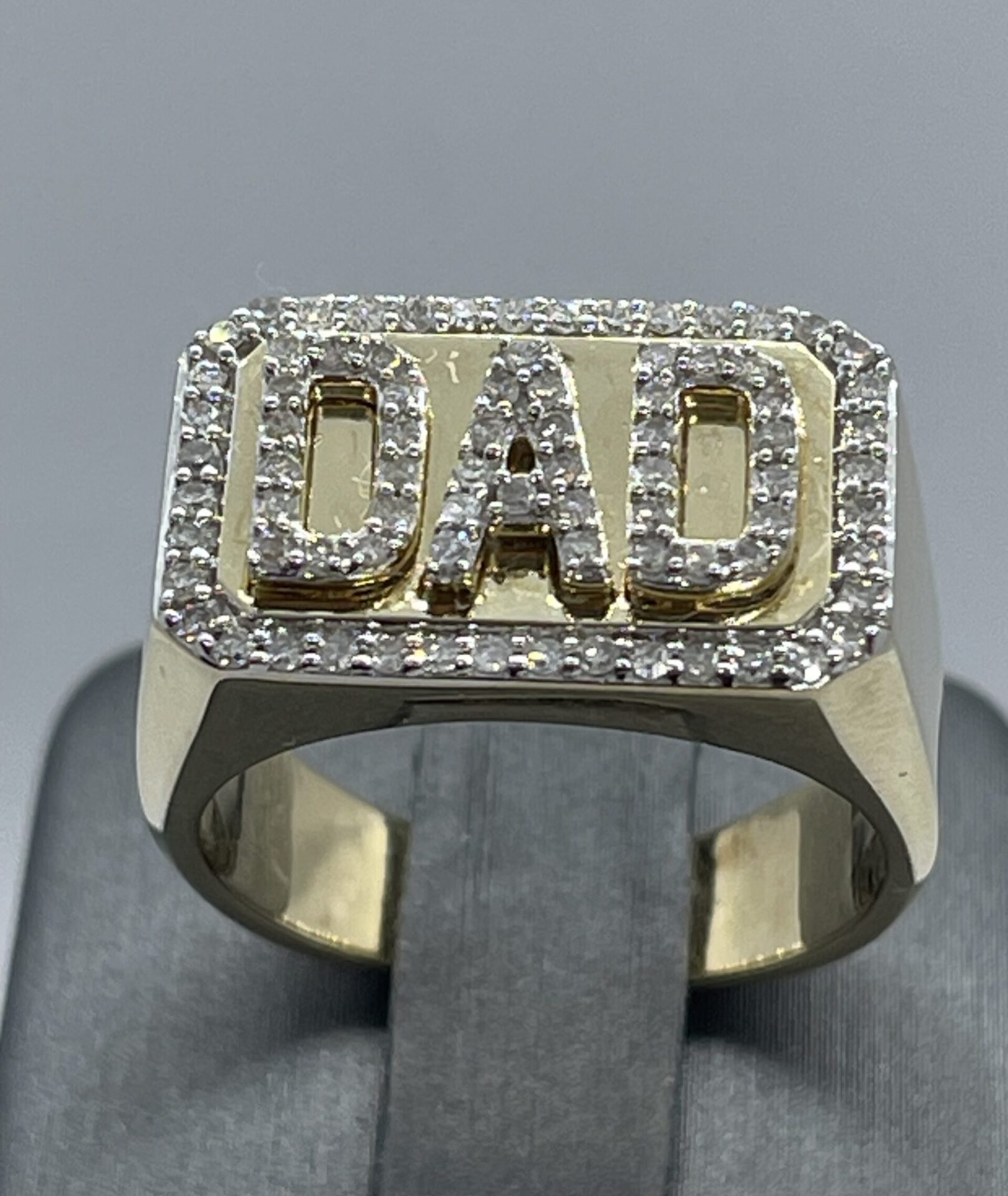 10K Yellow Gold Diamond 0.50ct Round Cut DAD Men's Ring
