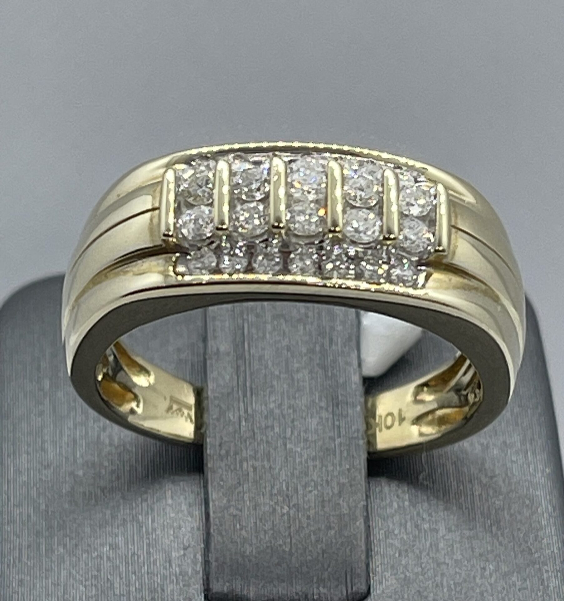 10K Yellow Gold Diamond 0.46Ctw Round Cut Men's Ring