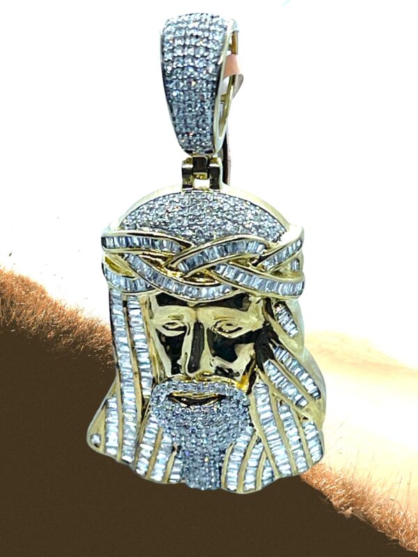 10K Yellow Gold Diamond Jesus Head Pendant