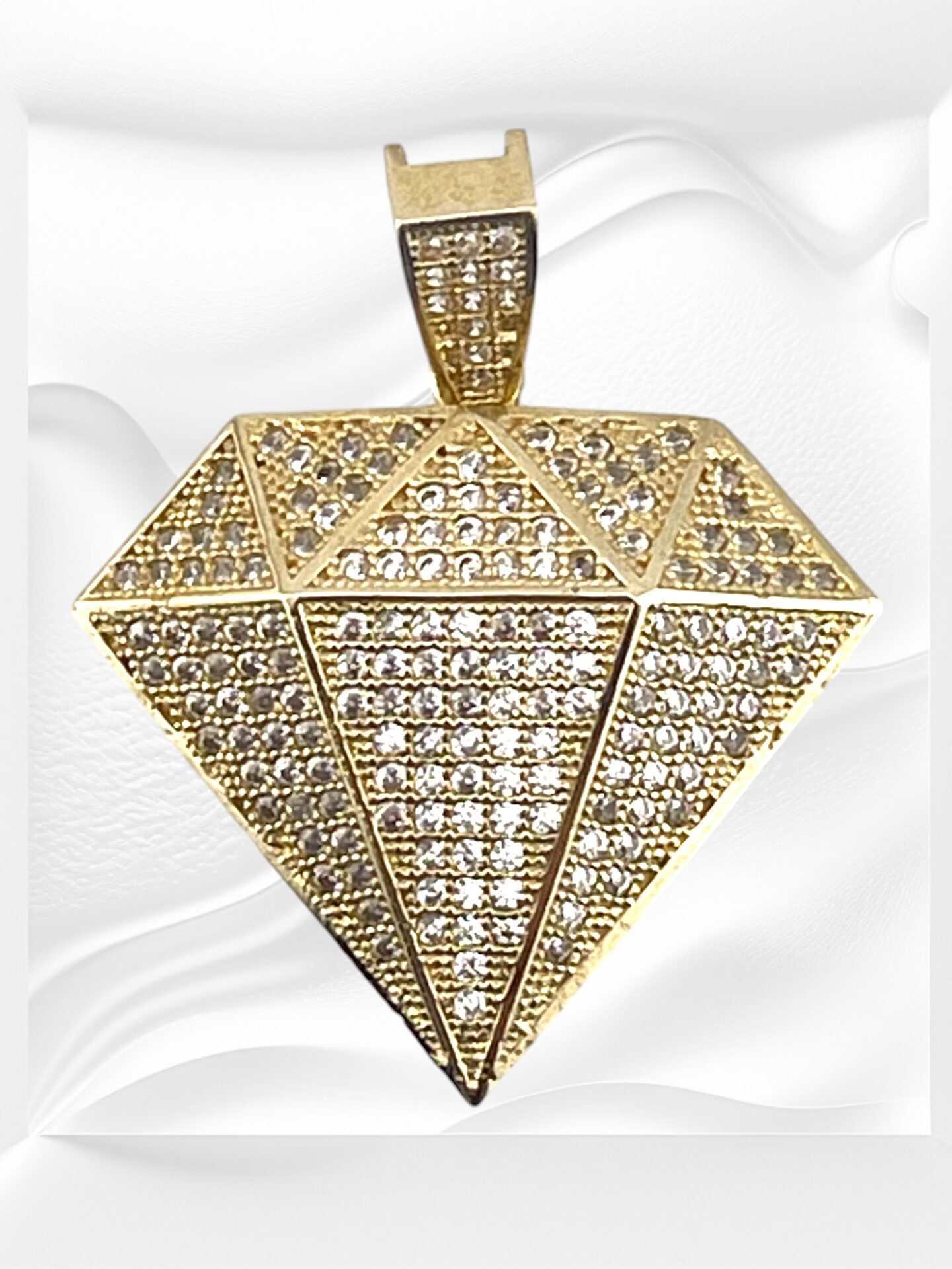 10K Yellow Gold Diamond Shape Pendant
