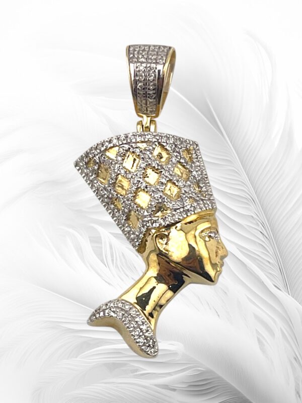 10K Yellow Gold Diamond  Nefertiti  Pendant 0.34Ctw RD