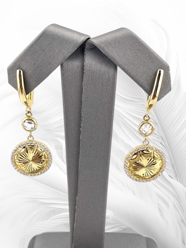 10K Yellow Gold  Round Medal Design Dangling Earrings.  - Image 4