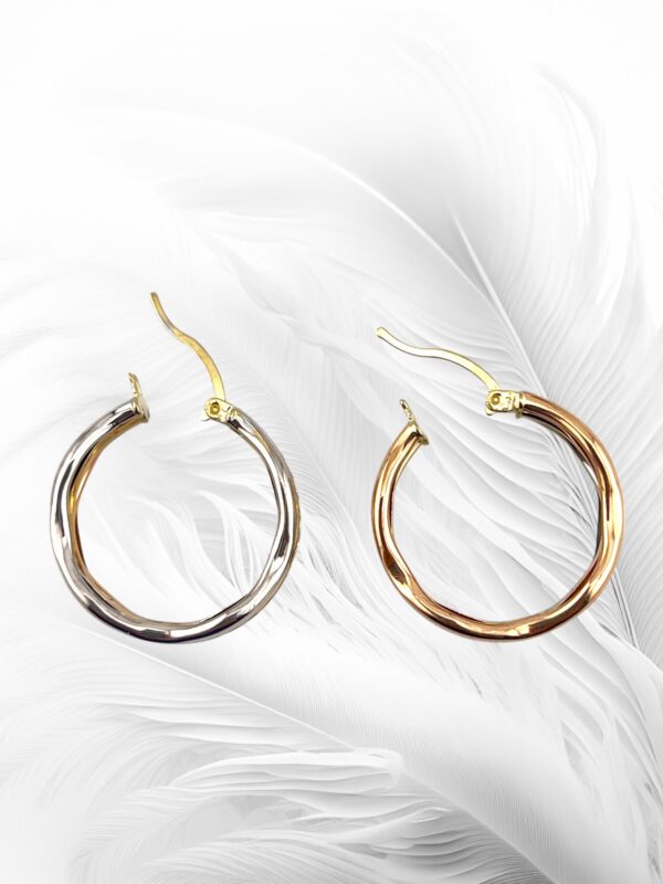 10K Tri-Color Three Ring Hoop Earrings - Image 3