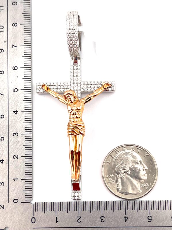 925 Sterling Sliver Moissanite "CRUCIFIX" Rose GP Pendant - Image 4