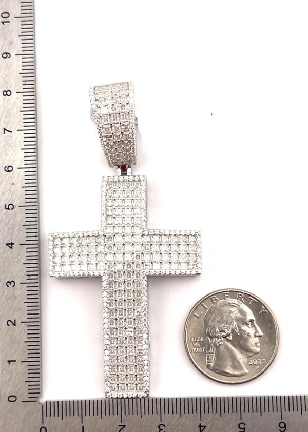 925 Sterling Sliver Moissanite "CROSS" Pendant - Image 3