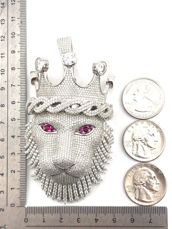 925 Sterling Sliver 27.54Ctw VVS2 Moissanite "Lion Head With Crown" Pendant - Image 5